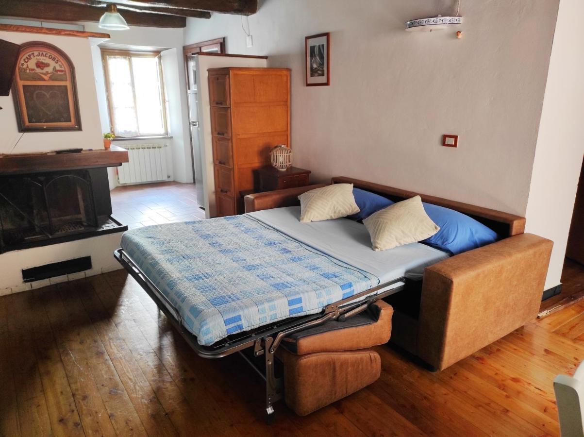 Antico Borgo Lägenhet Brugnato Exteriör bild