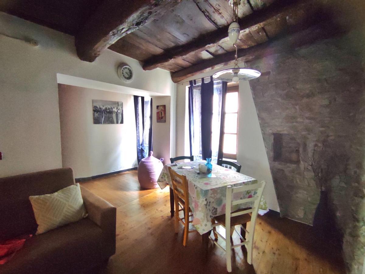 Antico Borgo Lägenhet Brugnato Exteriör bild