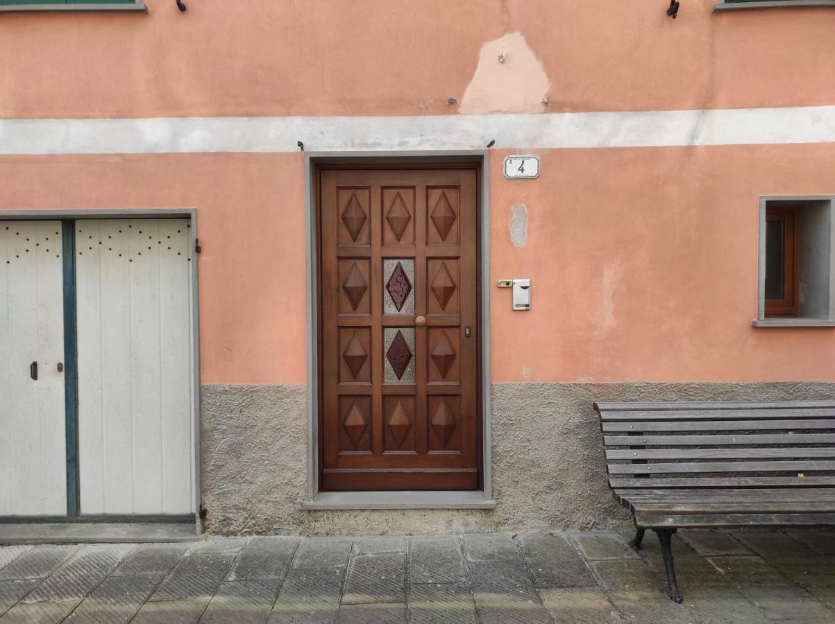 Antico Borgo Lägenhet Brugnato Exteriör bild
